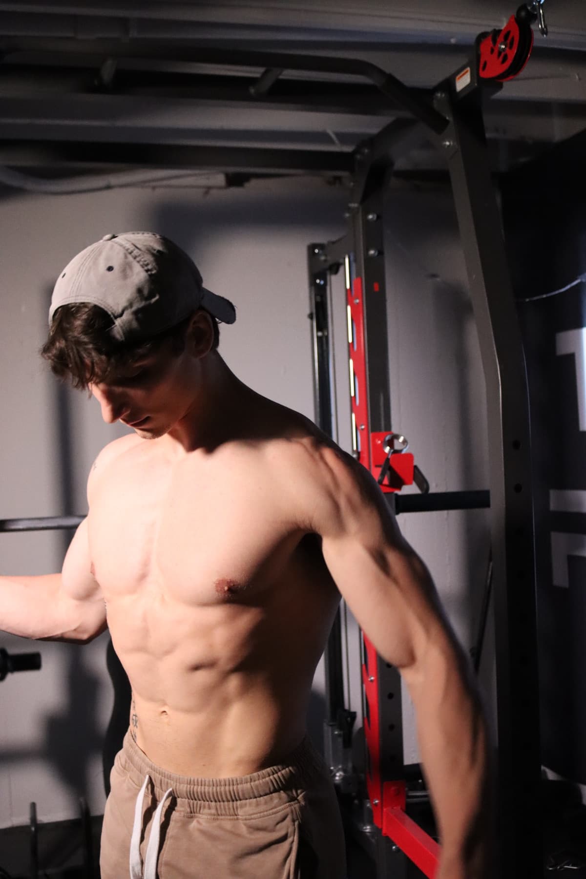 Kris Oddo in a gym physique training context
